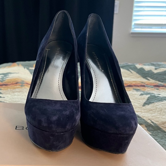 Navy Blue BCBG 8.5 BG-Carleen Blue Fusion Kidsuede - Picture 3 of 4